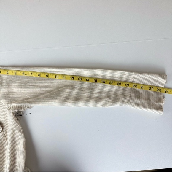 NWT Caslon Stripe Long Sleeve Linen Blend Romper Tan Safari - White Leah Stripe - Picture 8 of 12